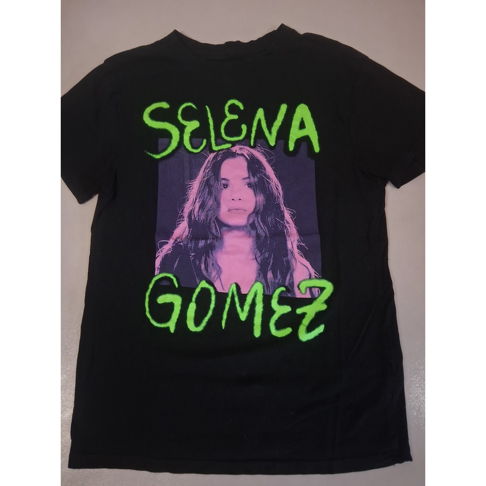 Selena Gomez Graphic T-Shirt Black Neon Green Purple Concert Tee Mens Medium